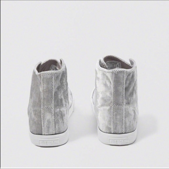 NWT Tretorn Marley High Top Sneaker - Picture 6 of 6